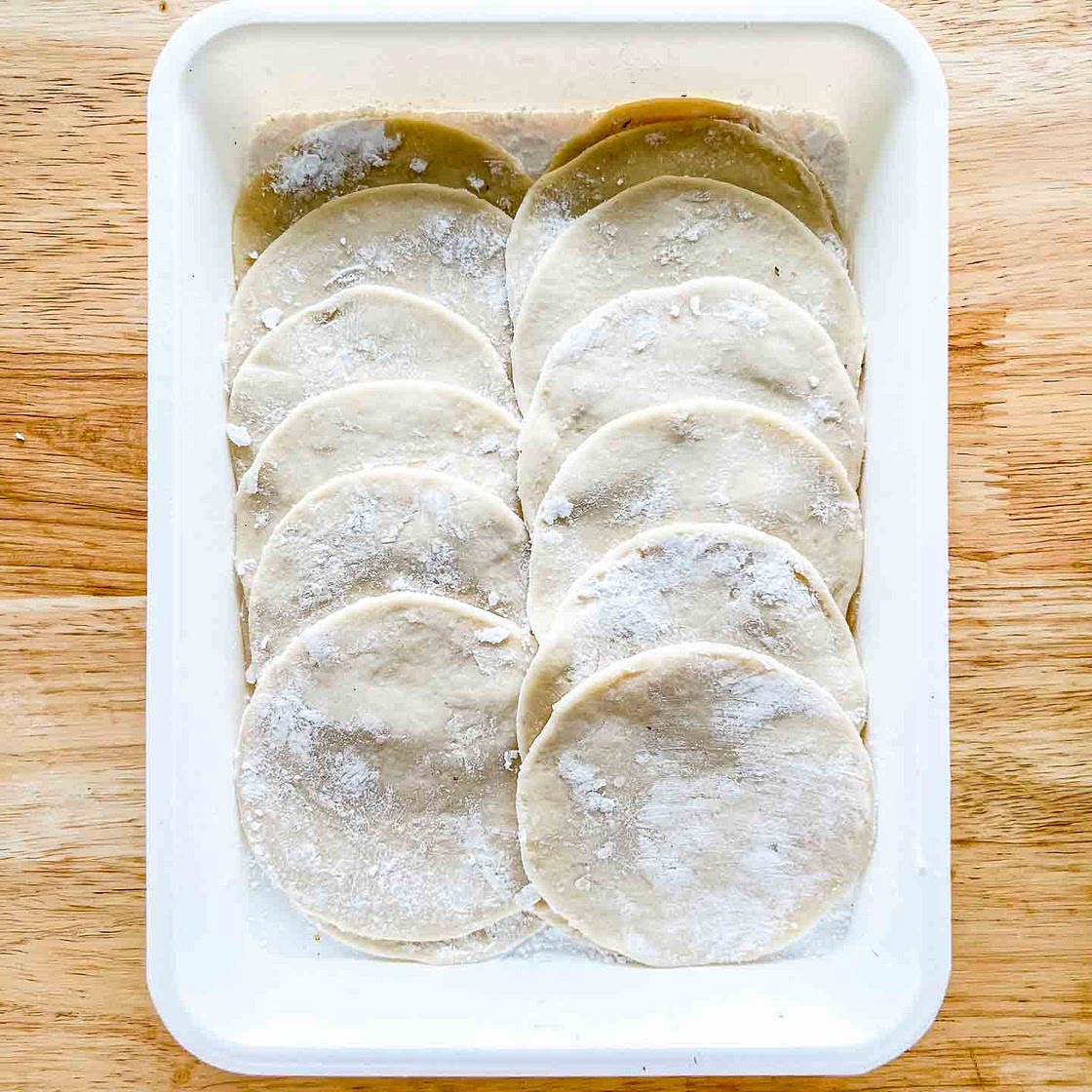 Gyoza Wrappers ( 餃子の皮)