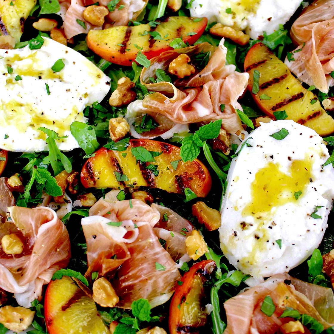 Grilled Peach Burrata Salad with Prosciutto