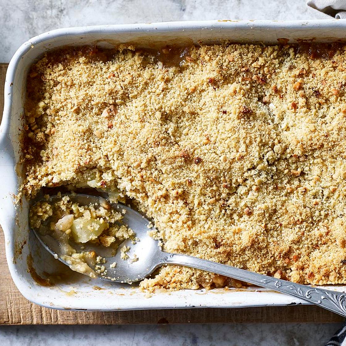 Apple and pear crumble