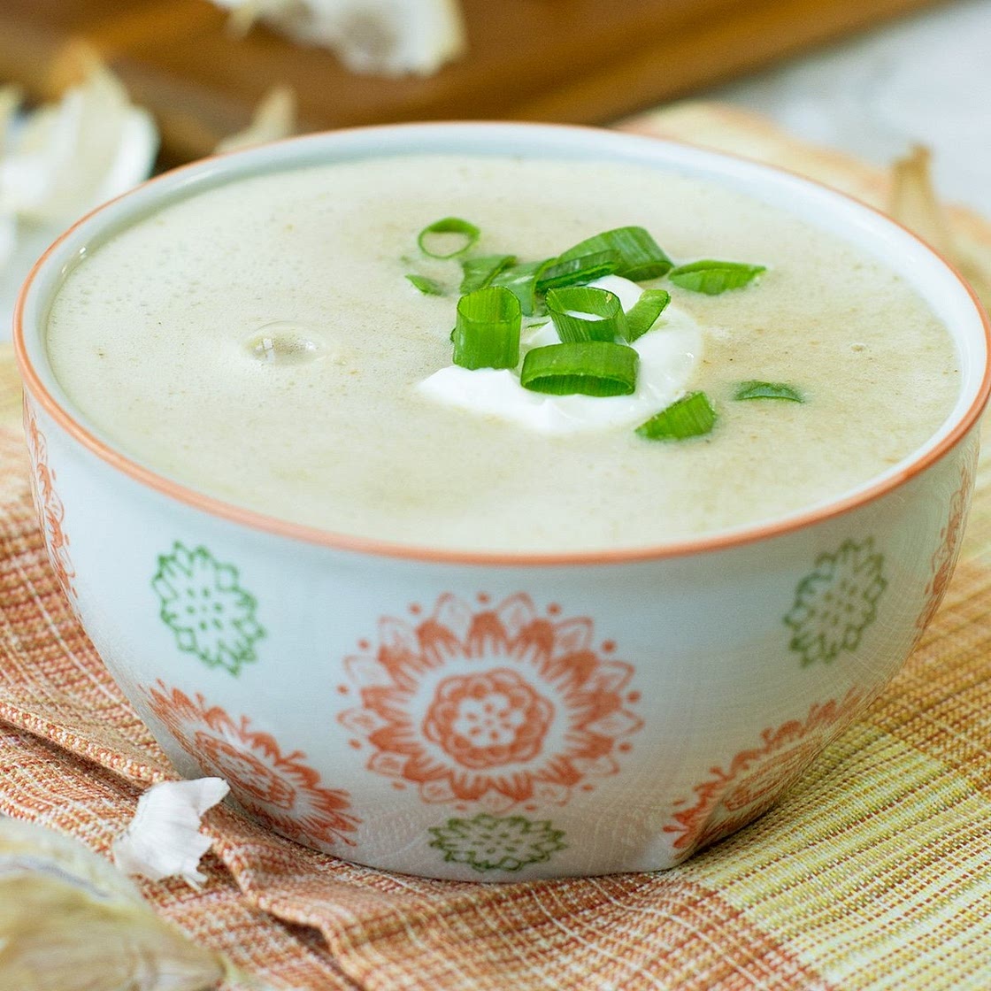 Easy Garlic Soup Recipe