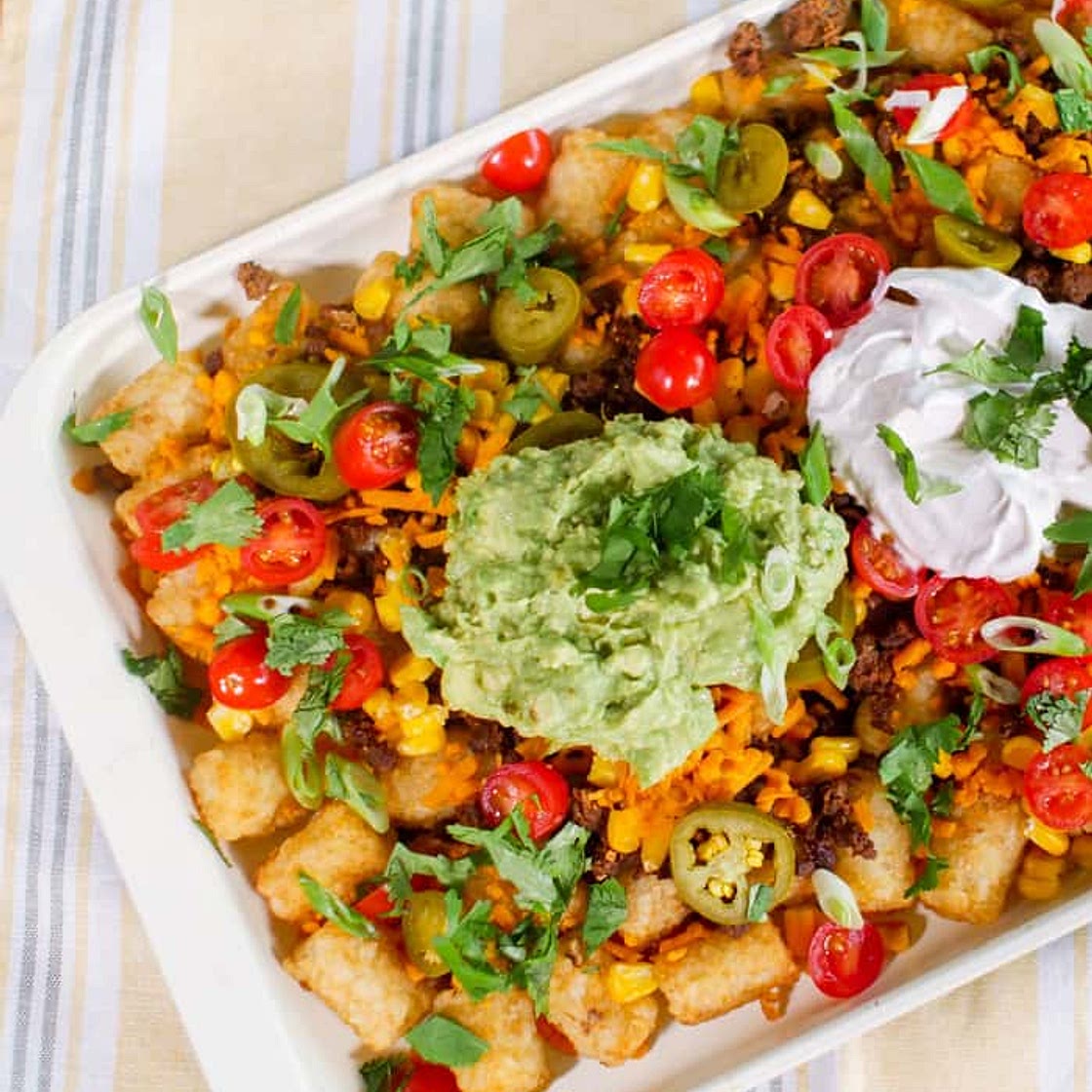 Tater Totchos Recipe {Vegetarian + Vegan} — How To Make Tater Tot Nachos