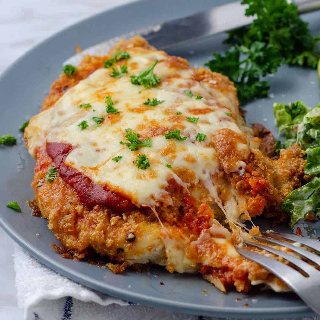 Keto Baked Chicken Parmesean