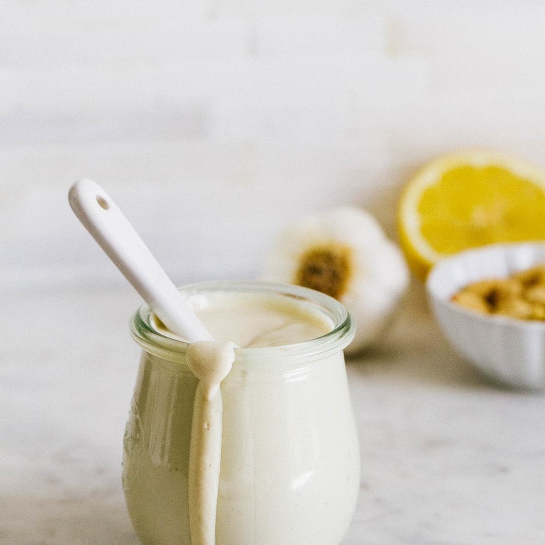 VEGAN AIOLI (2-MINUTE + OIL-FREE)