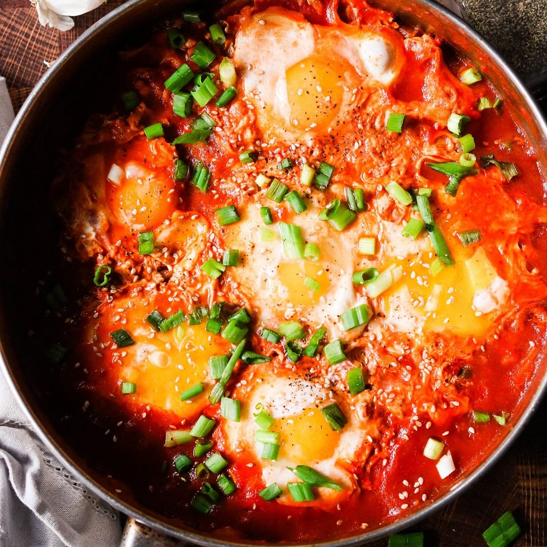 Kimchi Shakshuka (Paleo, Whole30)
