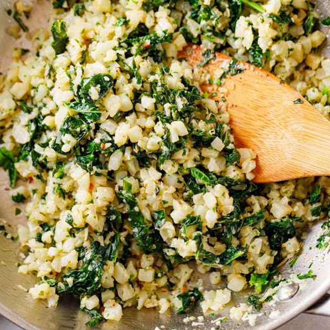 Garlic Butter Cauliflower Rice with Kale