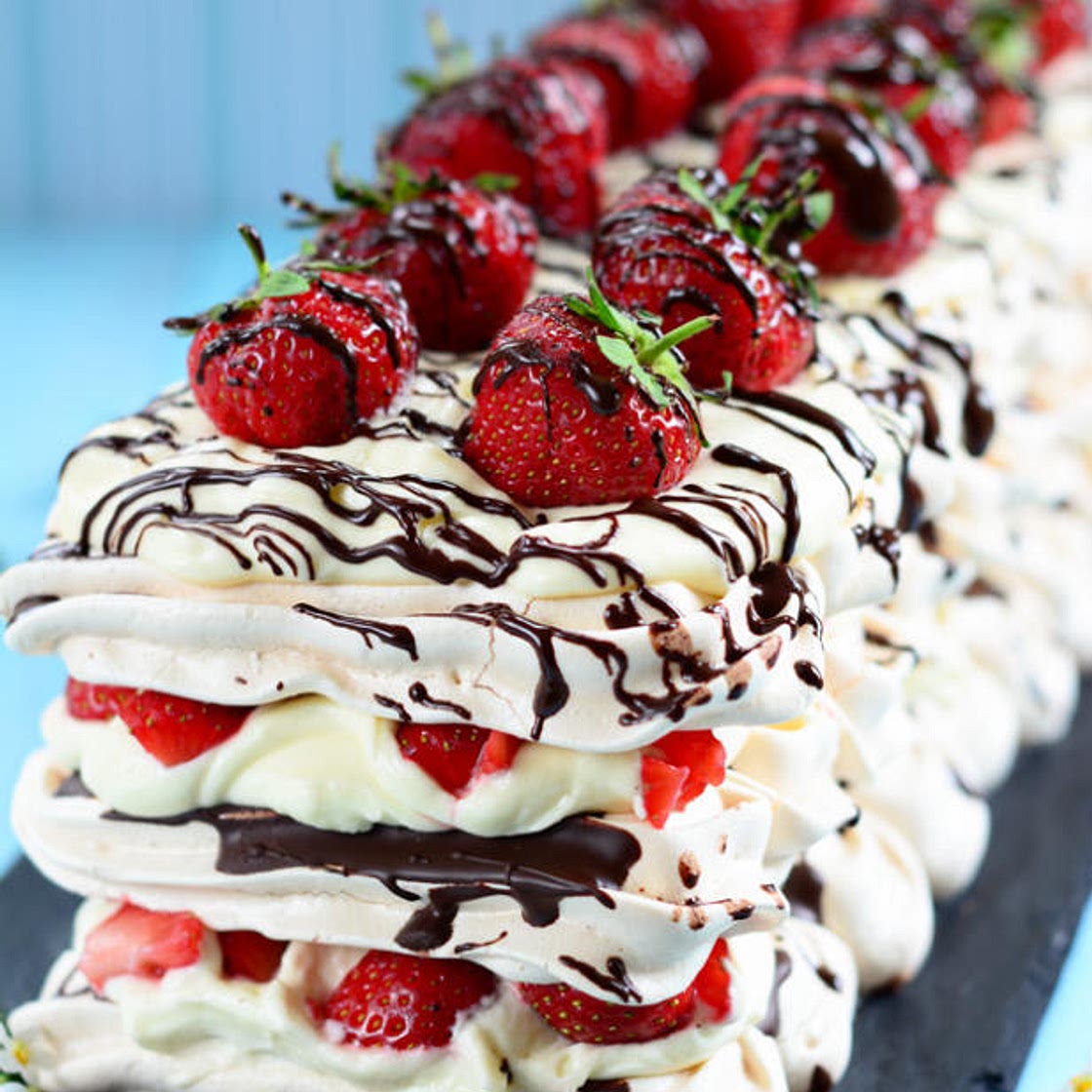 Strawberry and Chocolate Meringue