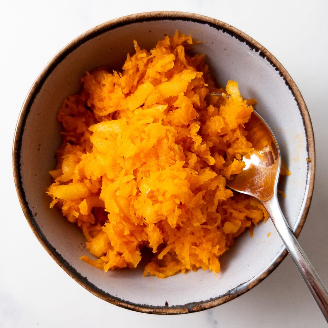 German Apple Carrot Salad