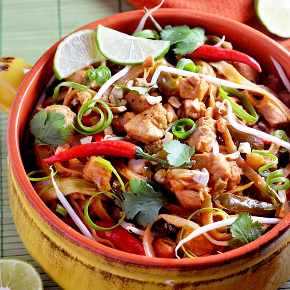 Slow Cooker Thai Chicken and Noodles