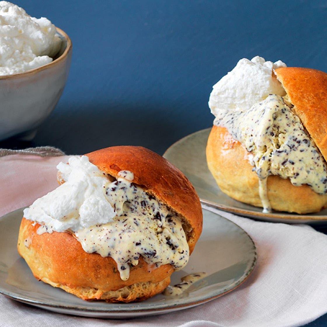 Maritozzi (sweet buns) with mint and Chocolate Coconut Gelato