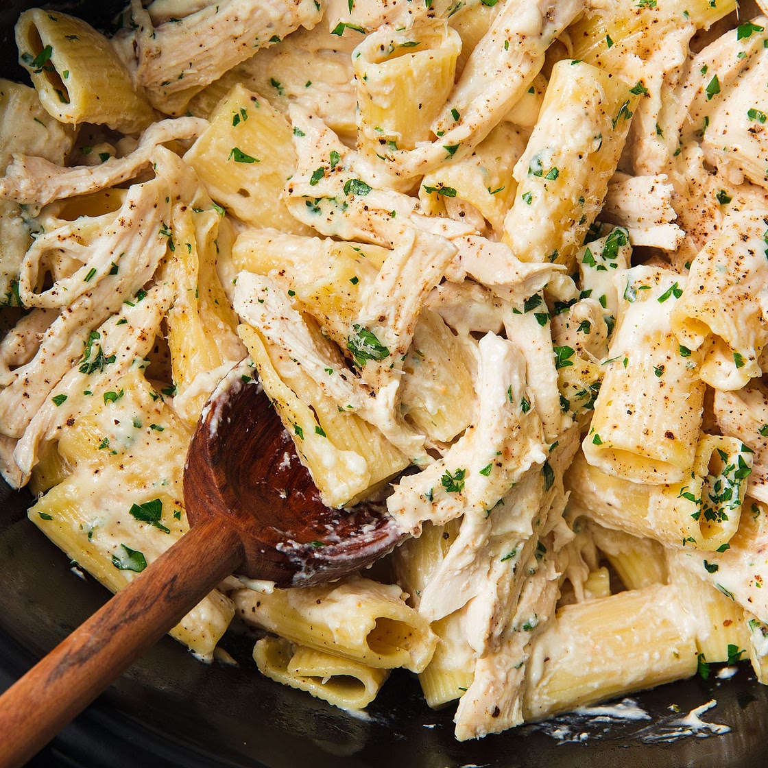 Slow-Cooker Chicken Alfredo