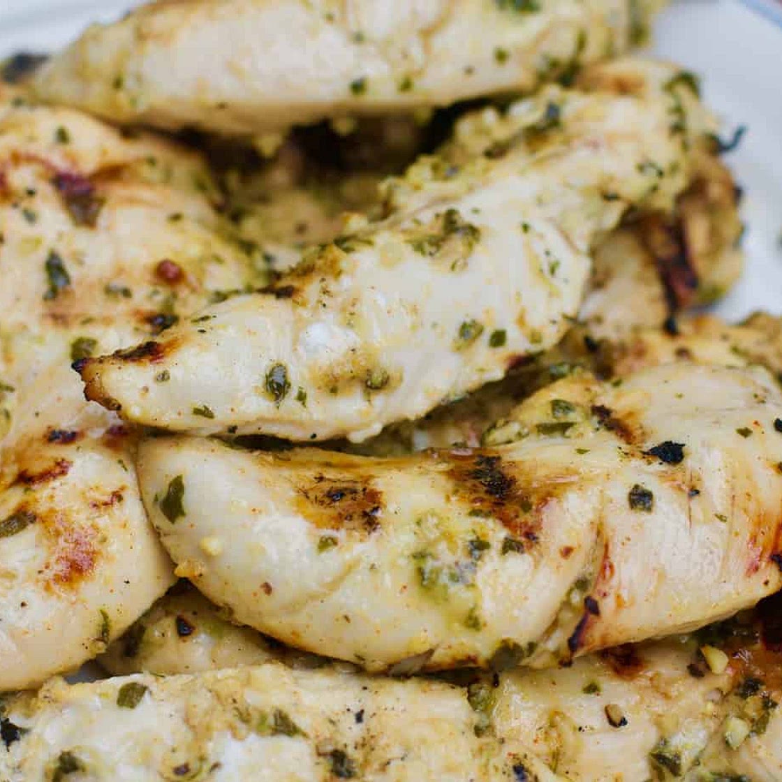 Low-Carb Mediterranean Grilled Chicken