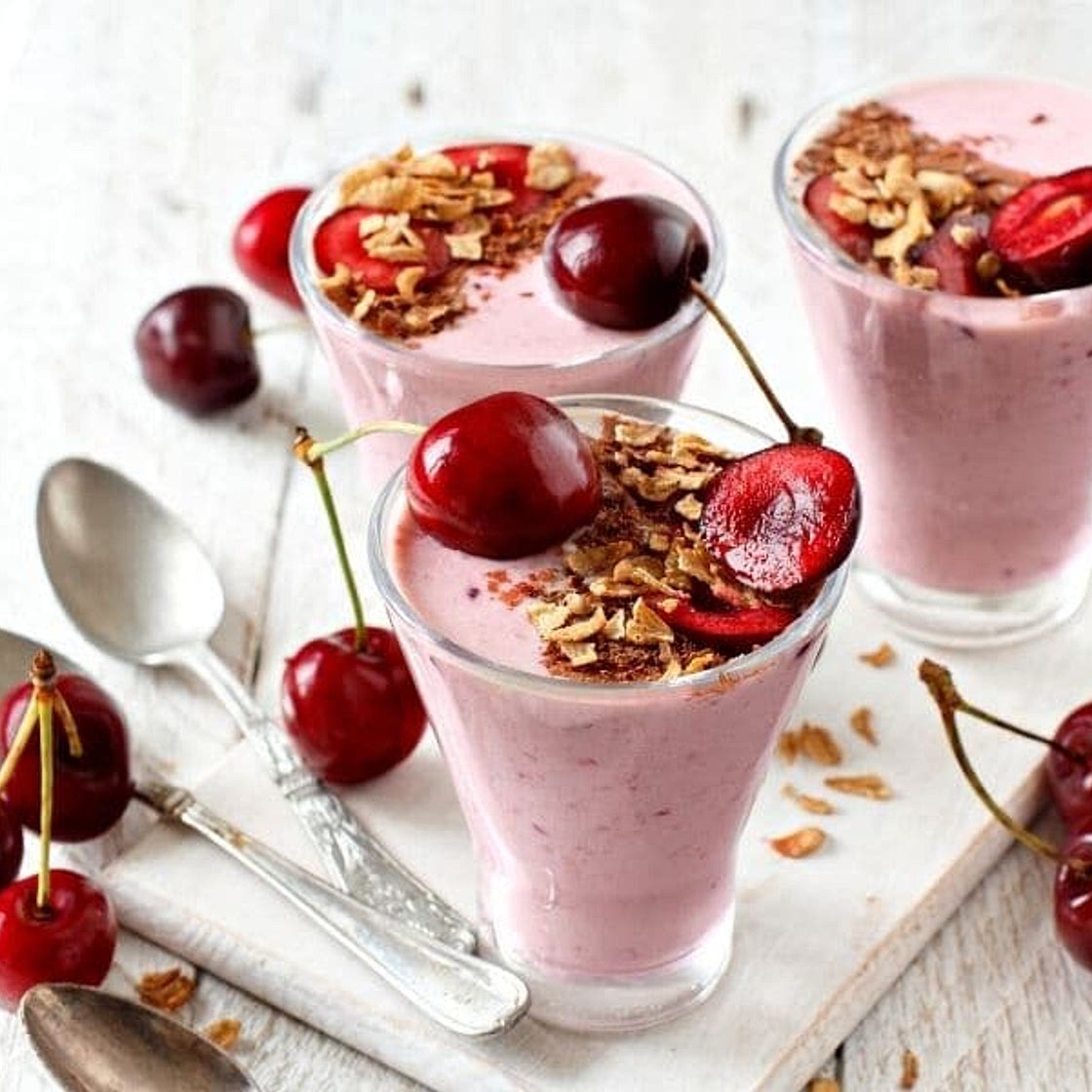Cherry Almond Smoothie Recipe