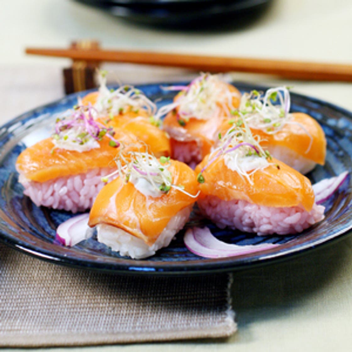 연어초밥