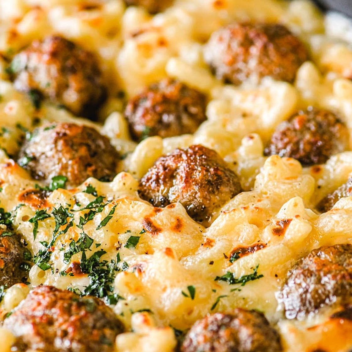 Meatball Macaroni and Cheese