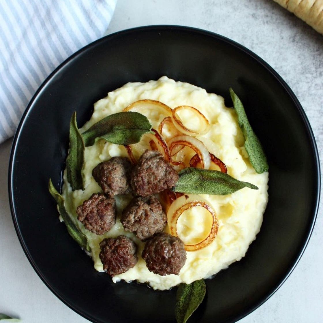 Mashed Potatoes and Parsnips with Meatballs