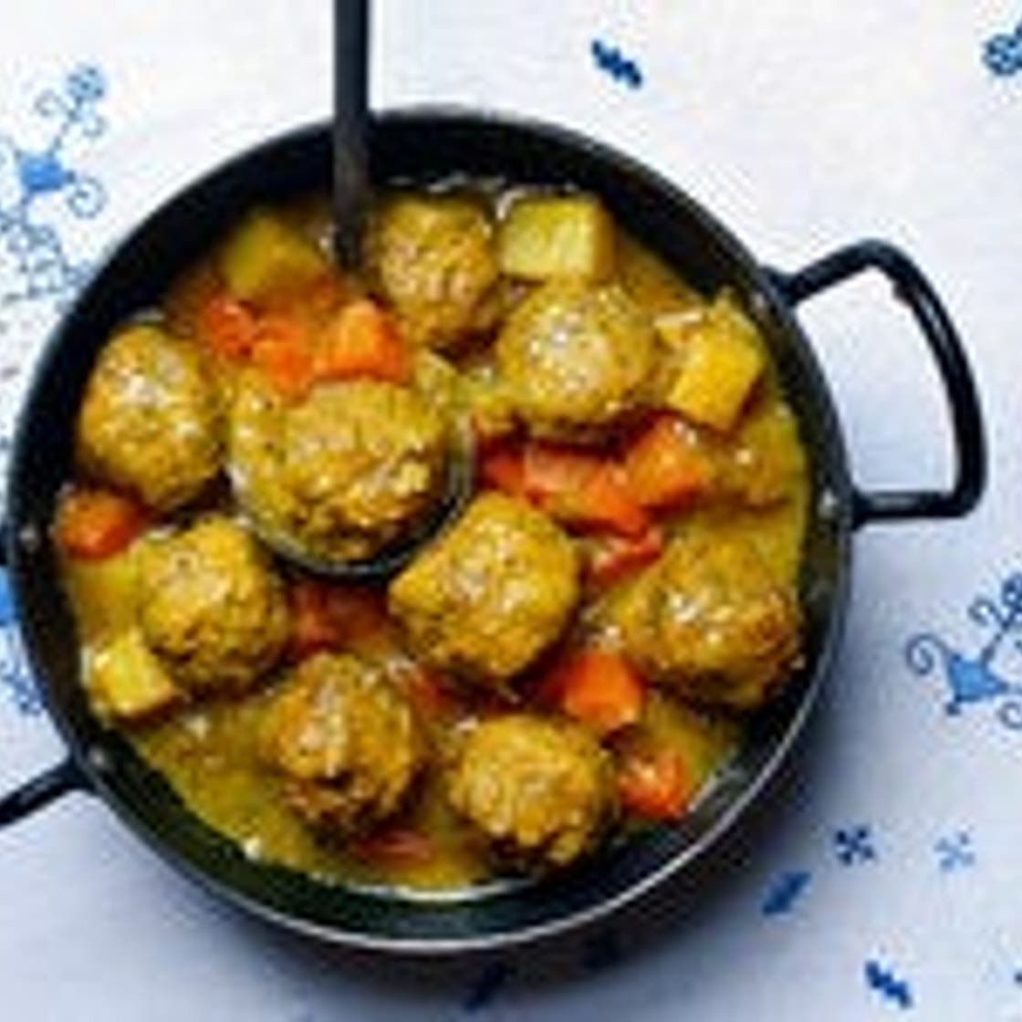 Lamb Meatballs with Carrots and Potatoes (Koufteh Ghelgheli)