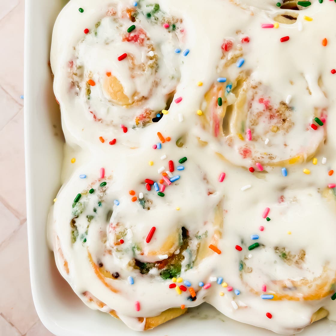 Funfetti Cinnamon Rolls