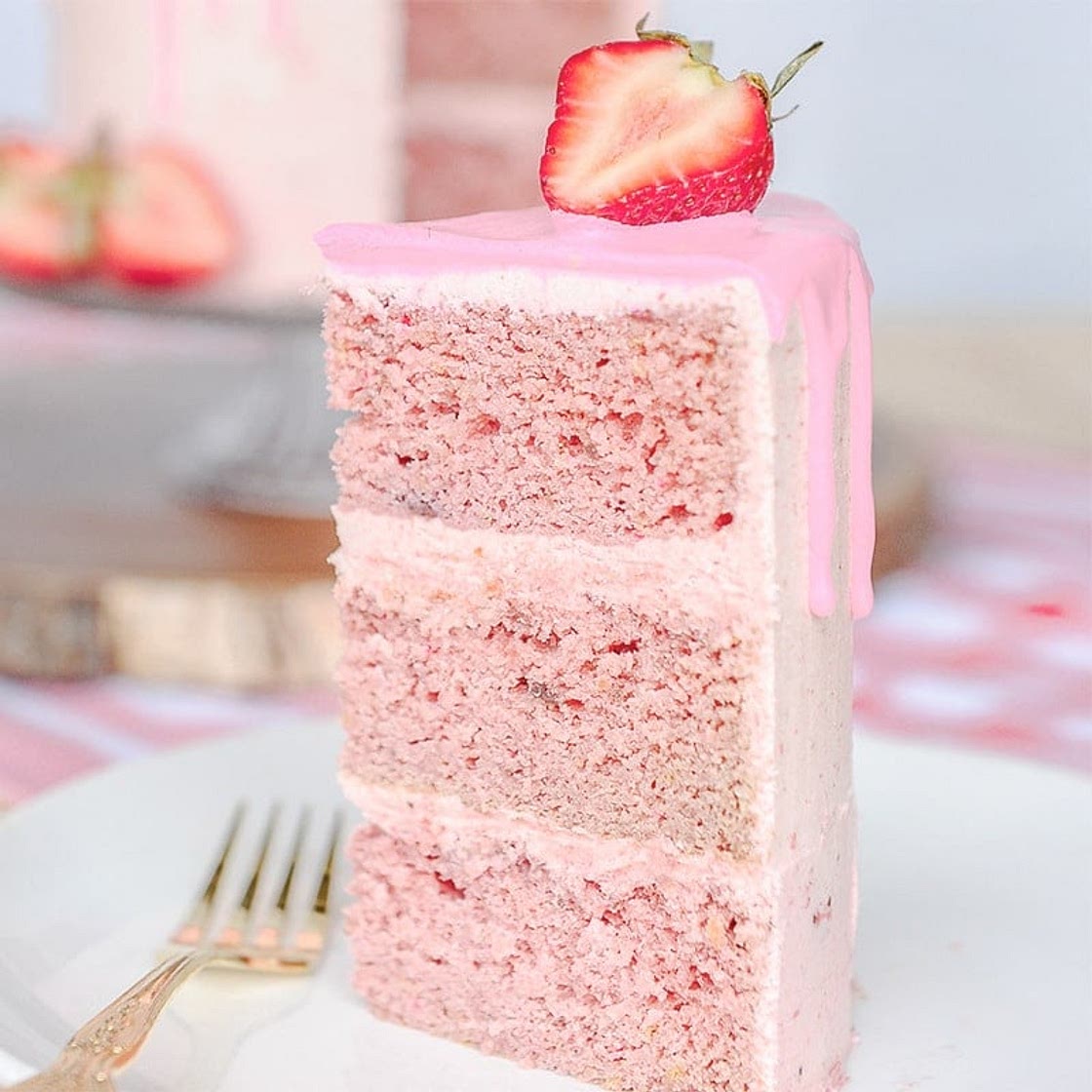 Freeze dried strawberry cake recipe