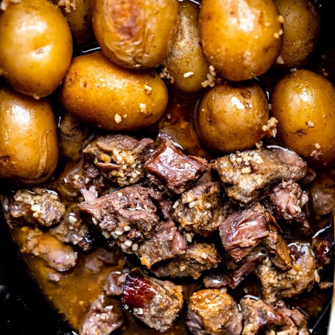 Slow Cooker Garlic Butter Beef Bites