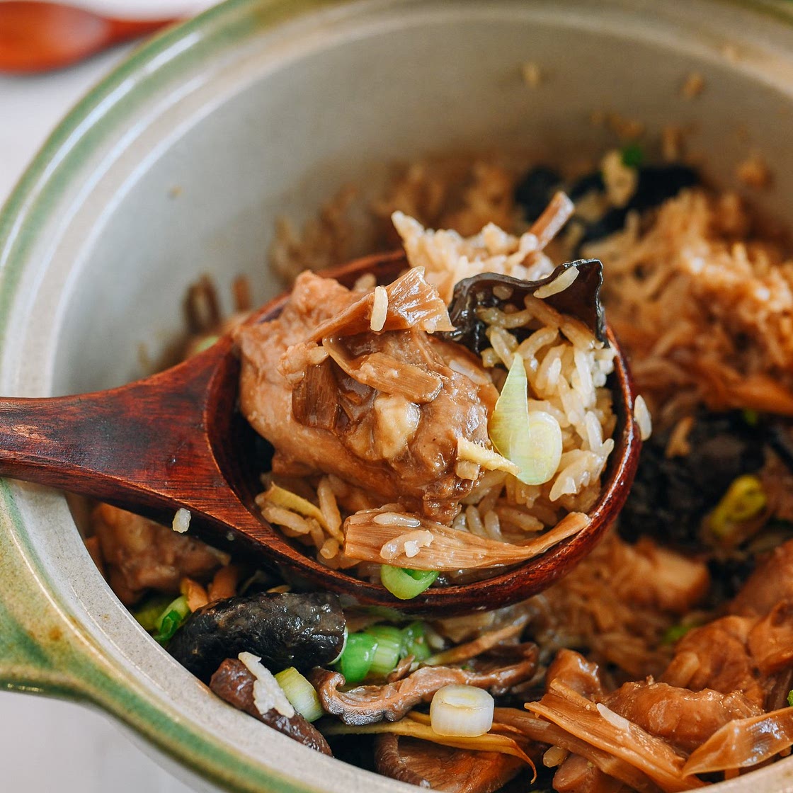 Chicken and Mushroom Clay Pot Rice