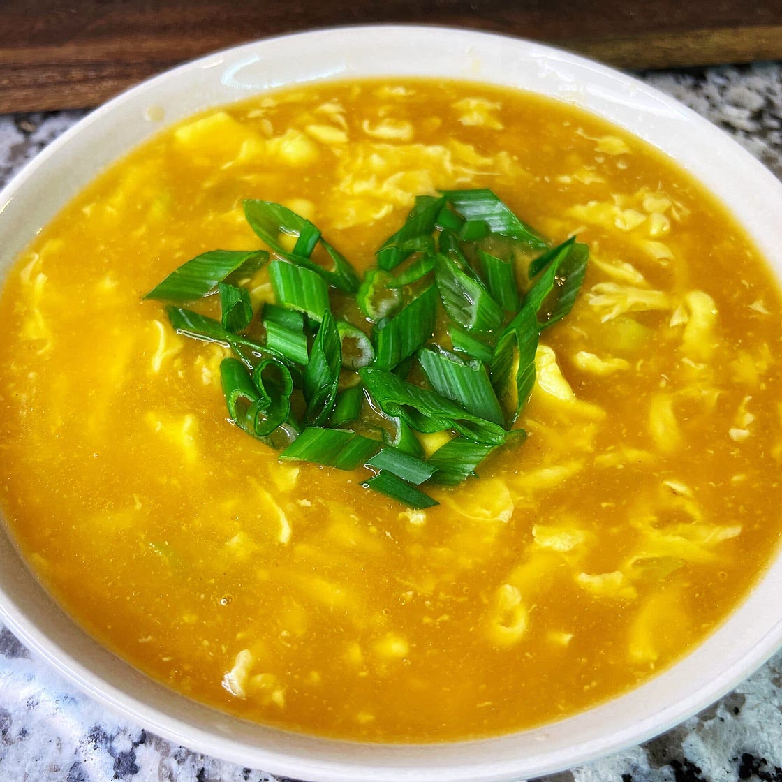 Egg Drop Soup {easy 10-minute recipe!}