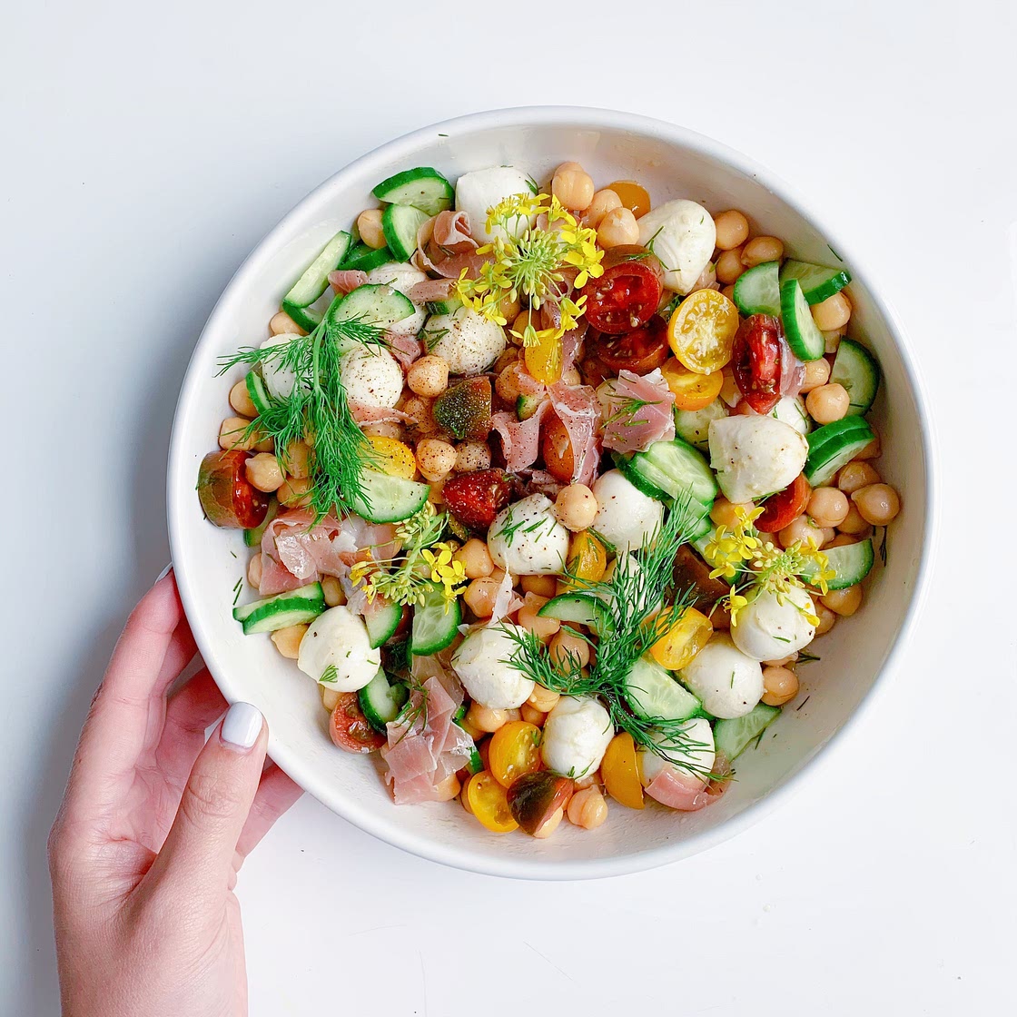 Springy Mozzarella & Chickpea Salad