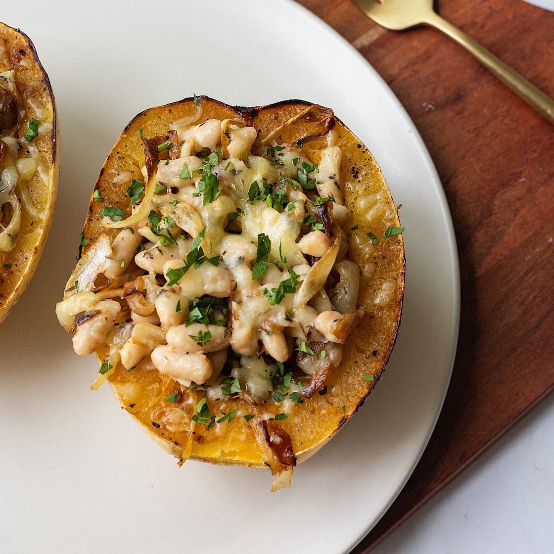 French Onion Stuffed Spaghetti Squash