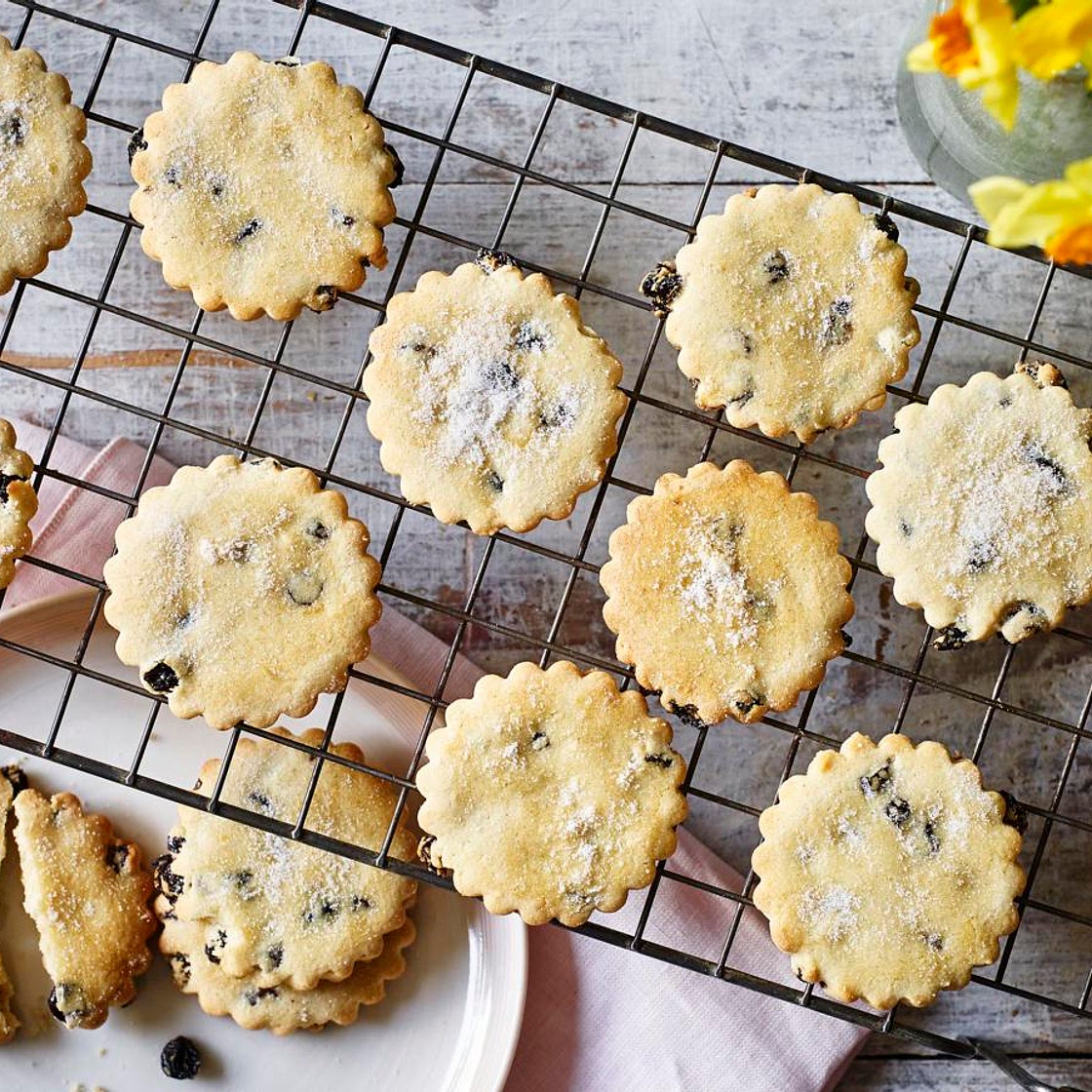 Mary Berry’s Easter biscuits