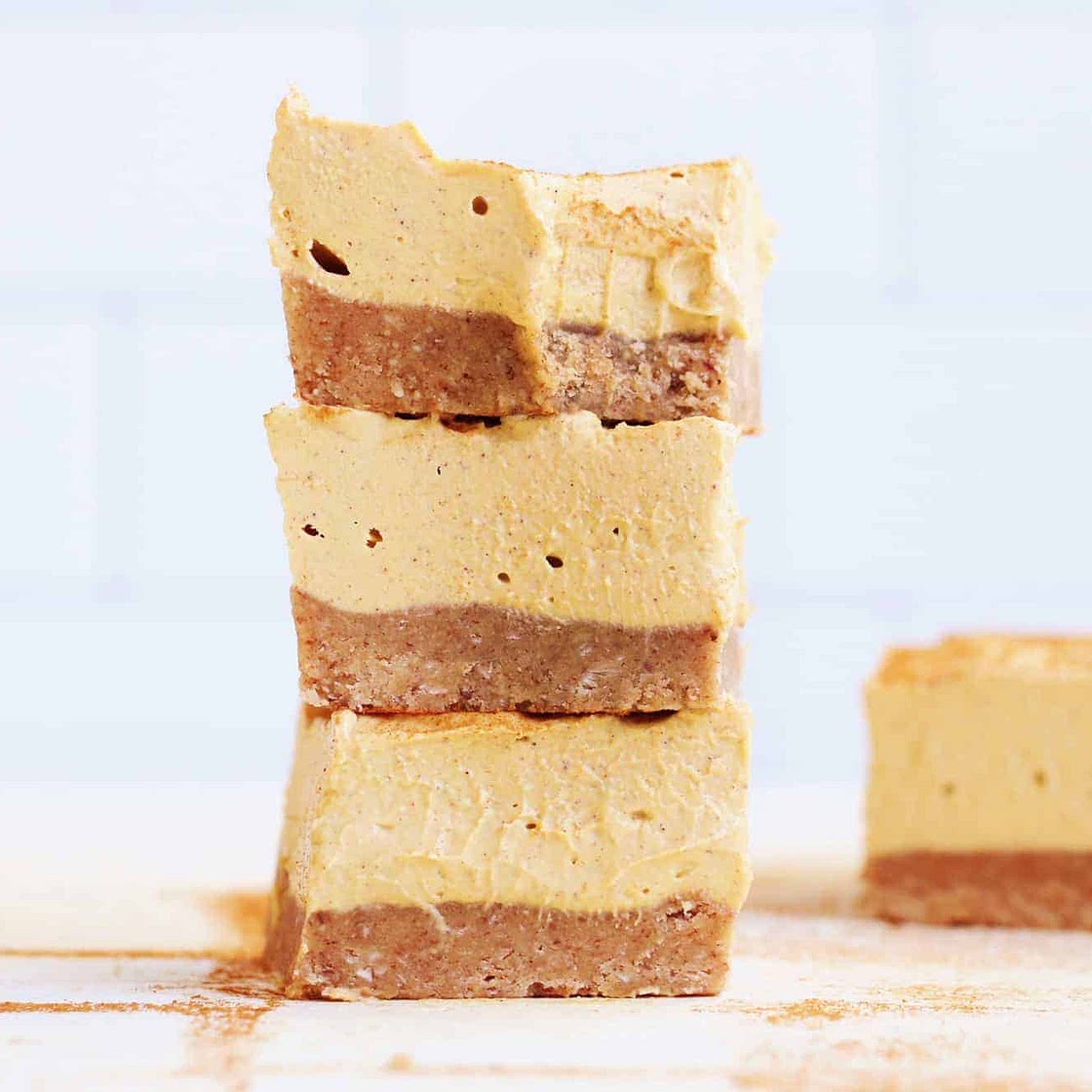 Vegan Pumpkin Cheesecake Bars