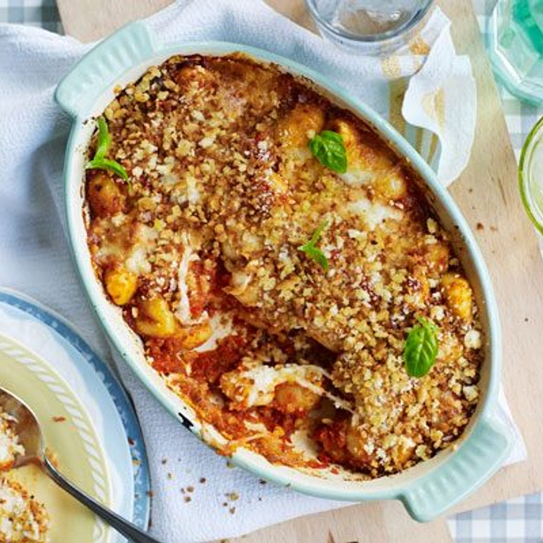 Gnocchi with roasted red pepper sauce