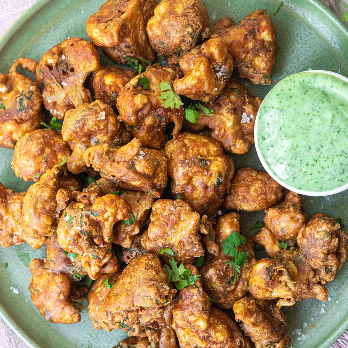 Gobi Pakora (Cauliflower Pakoda)