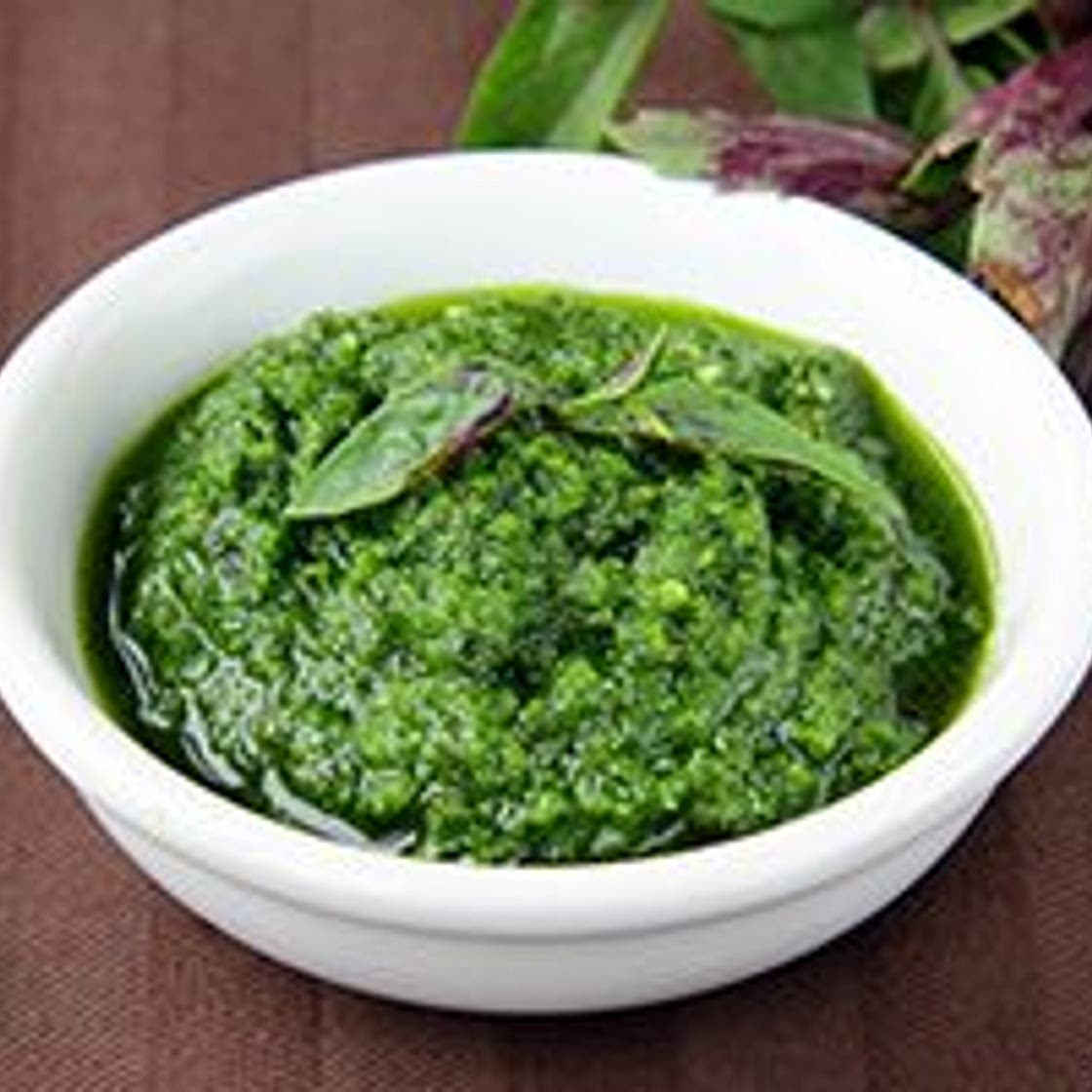 Baby pesto pasta sauce