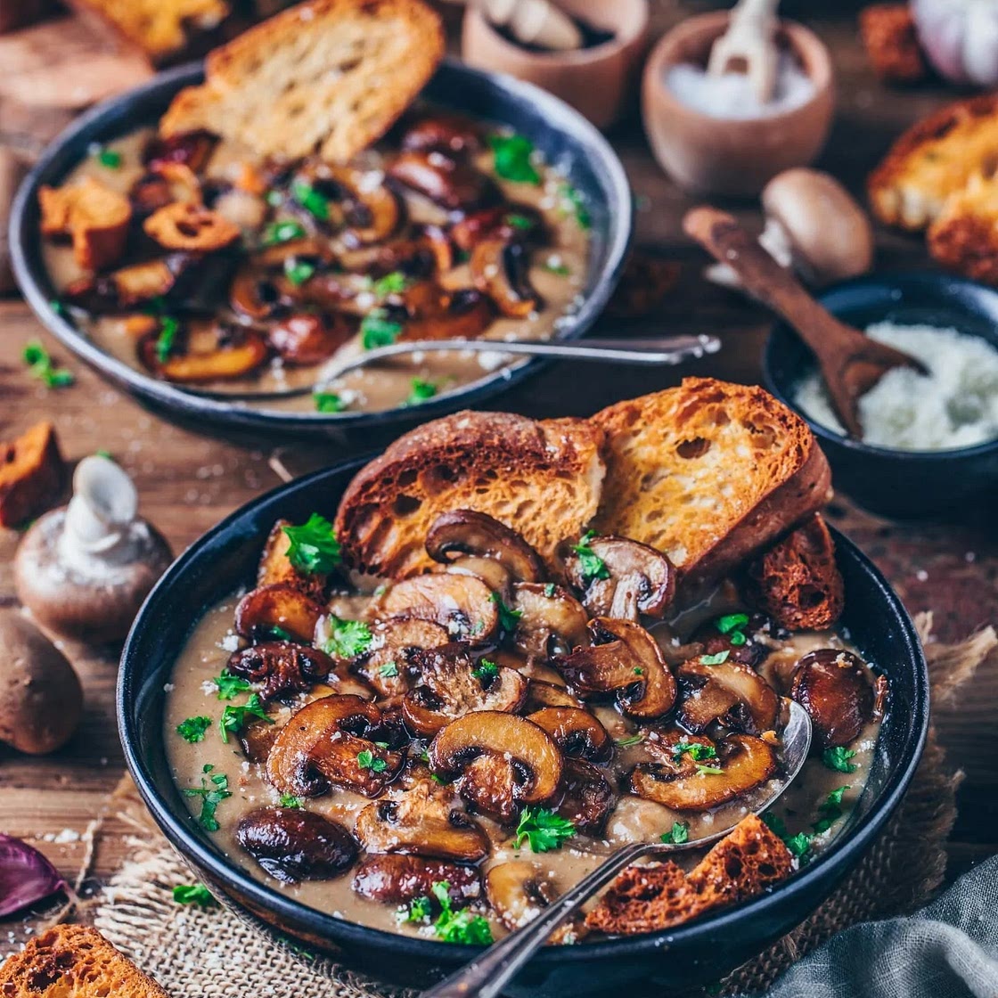 Vegan Cream of Mushroom Soup