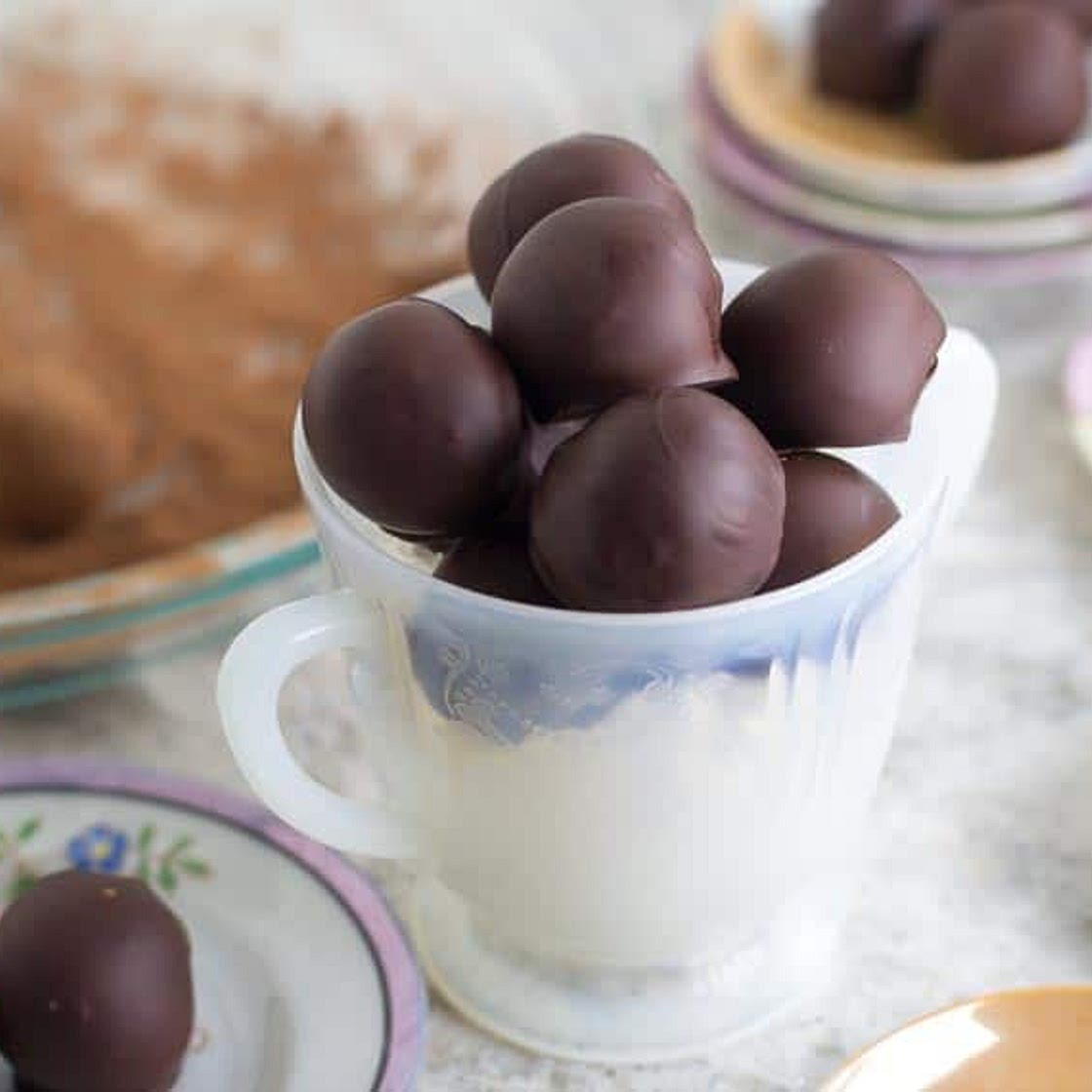 Low FODMAP Chocolate Dipped Truffles