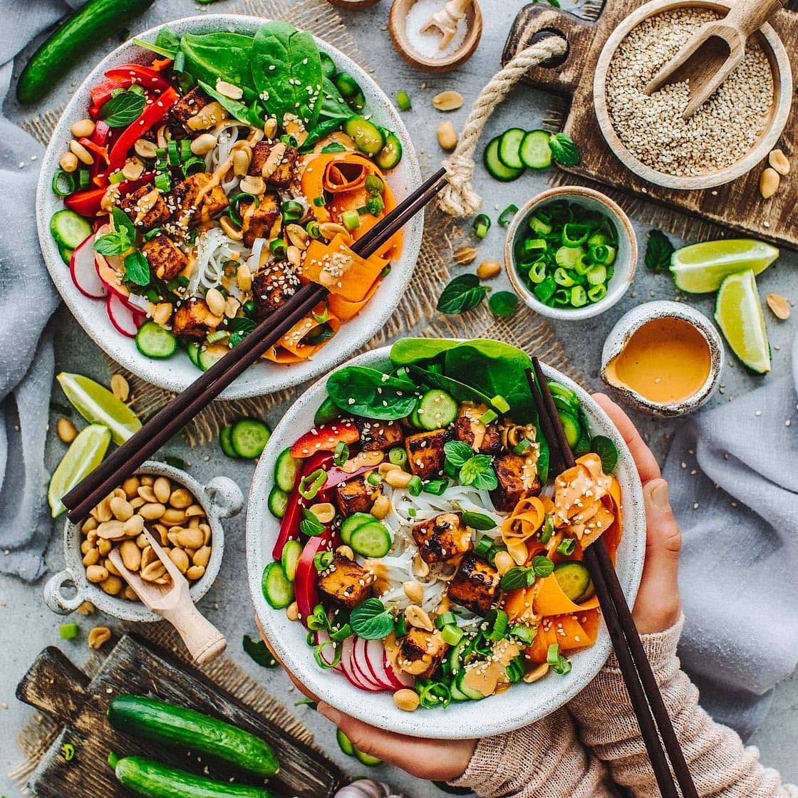 Glasnudelsalat - mit Tempeh