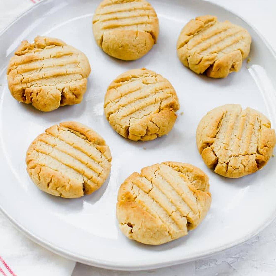 Air Fryer Peanut Butter Cookies