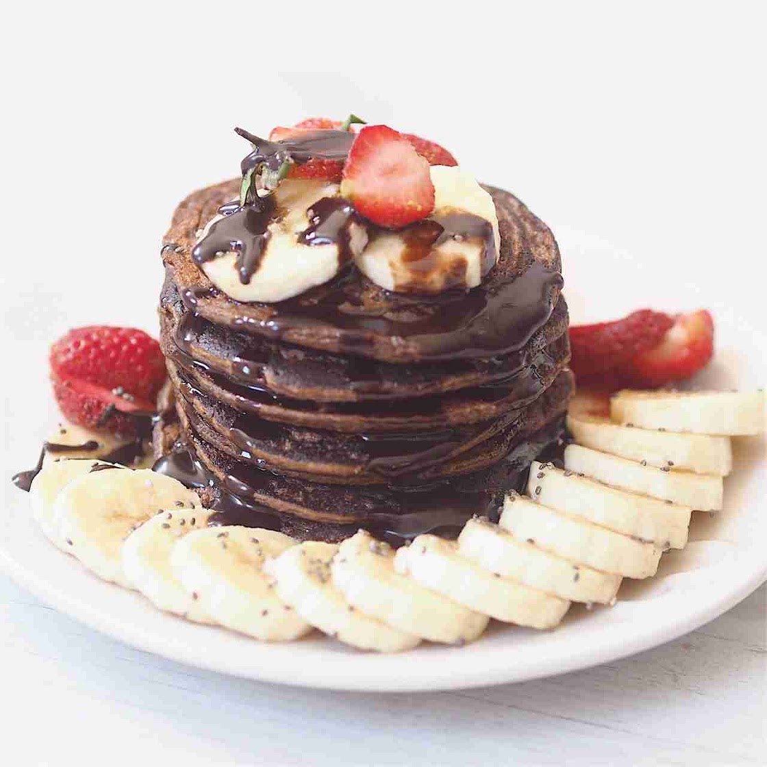 FOUR INGREDIENT CHOCOLATE PANCAKES - Vegan and Gluten free