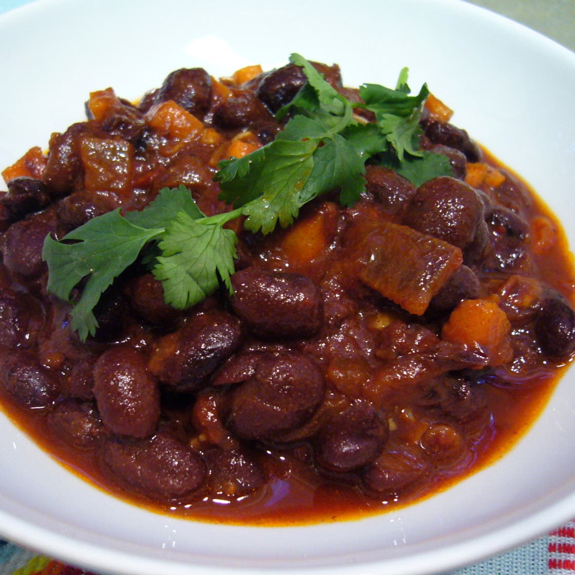Smoky Chipotle Black Beans