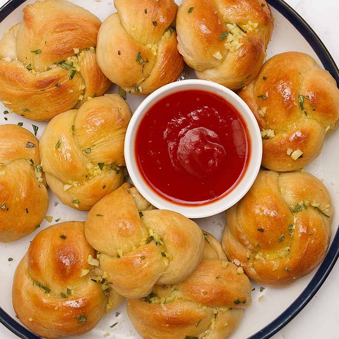Vegan Garlic Knots