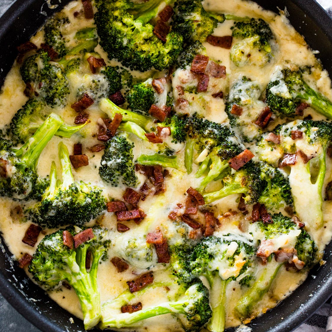 Keto Creamy Broccoli with Bacon