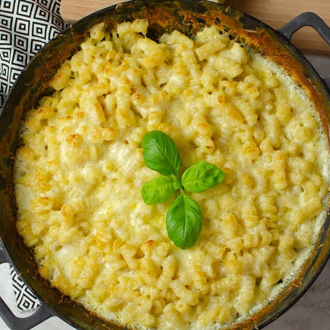 Easy Cheesy Pasta Bake