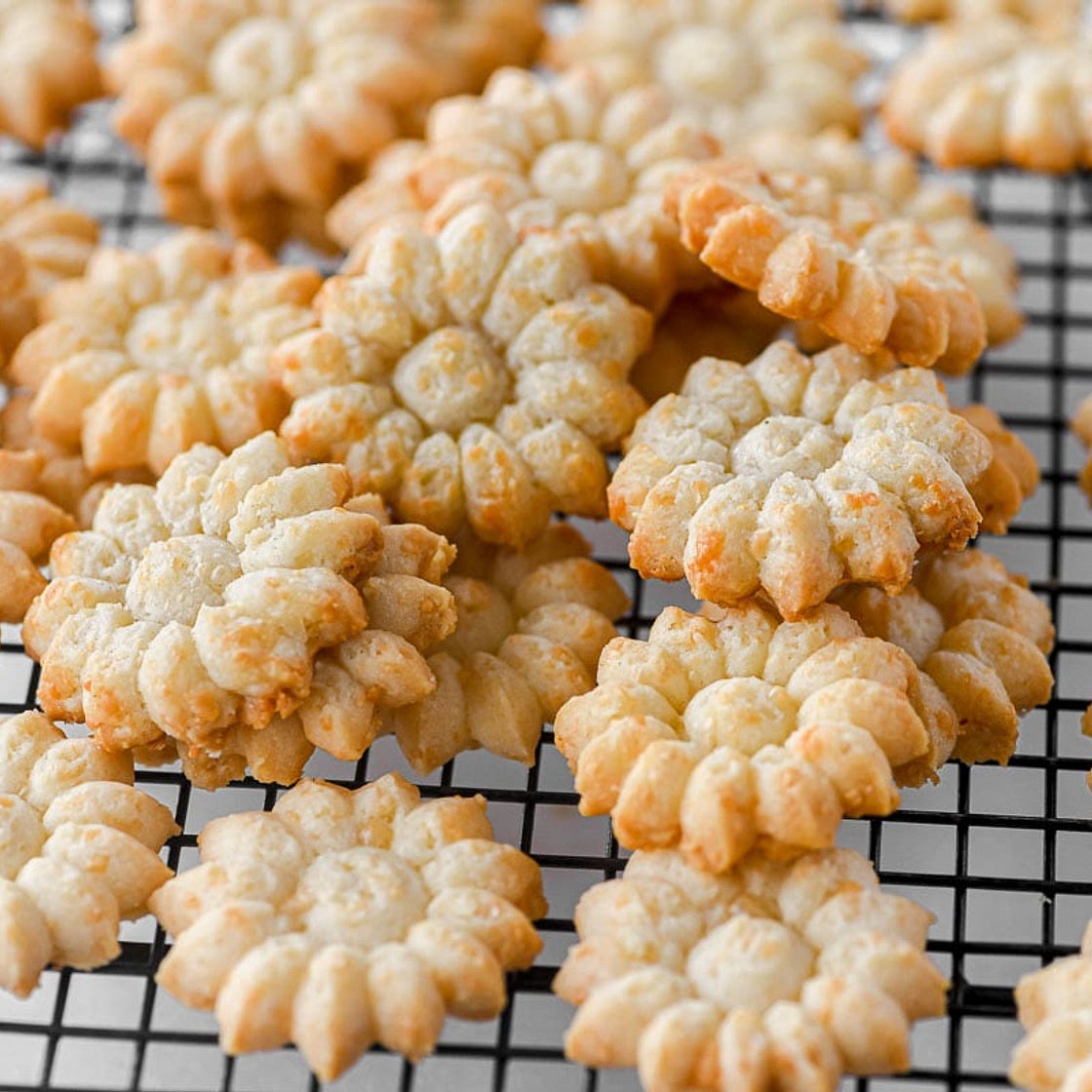 Gruyere Cheese Crackers