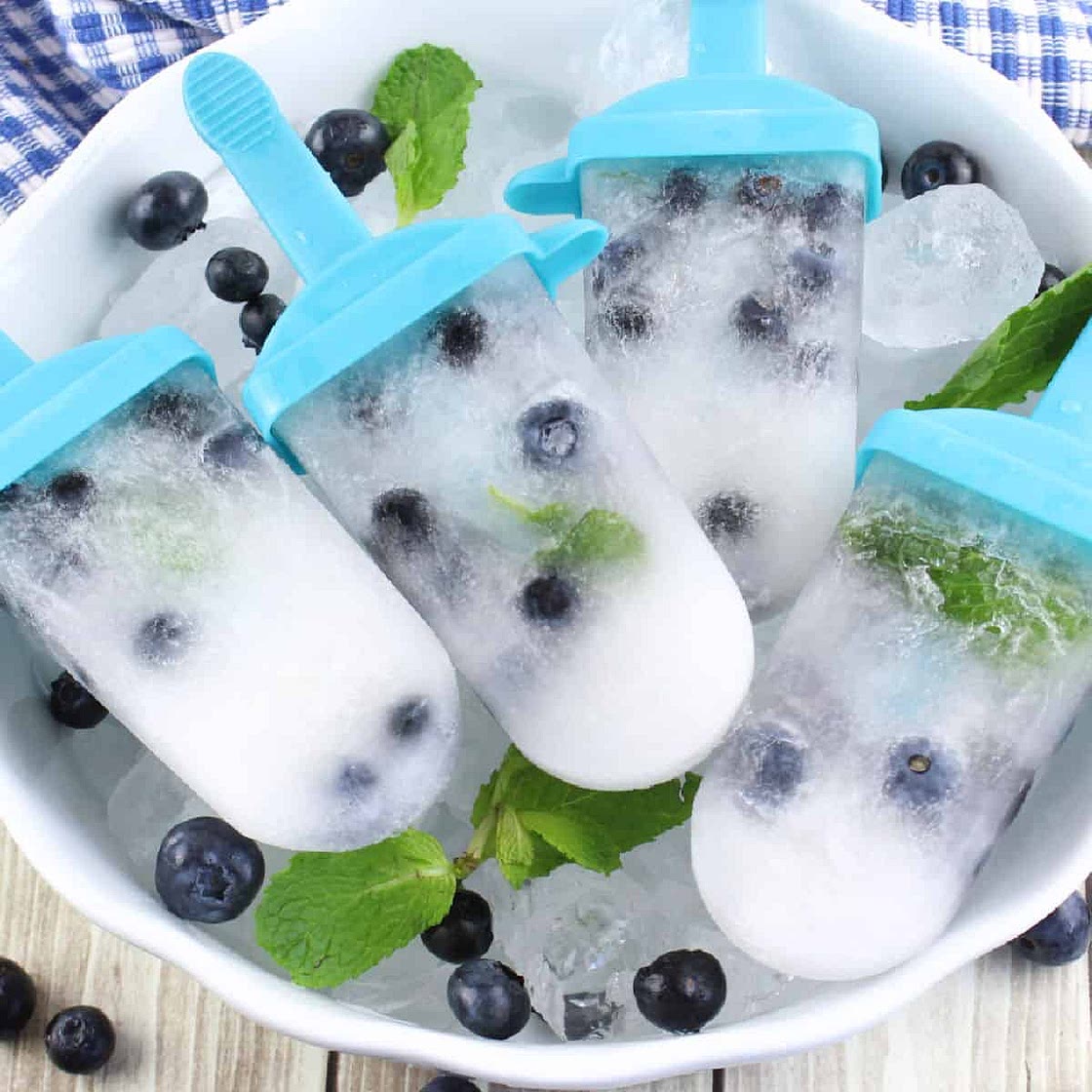 Boozy Blueberry Mojito Popsicle Recipe