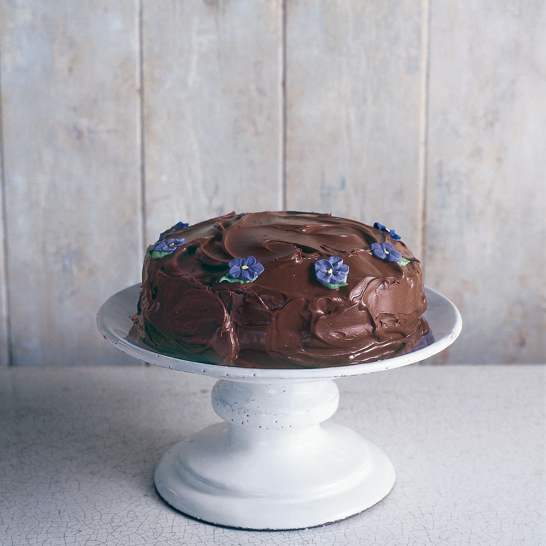 Old Fashioned Chocolate Cake
