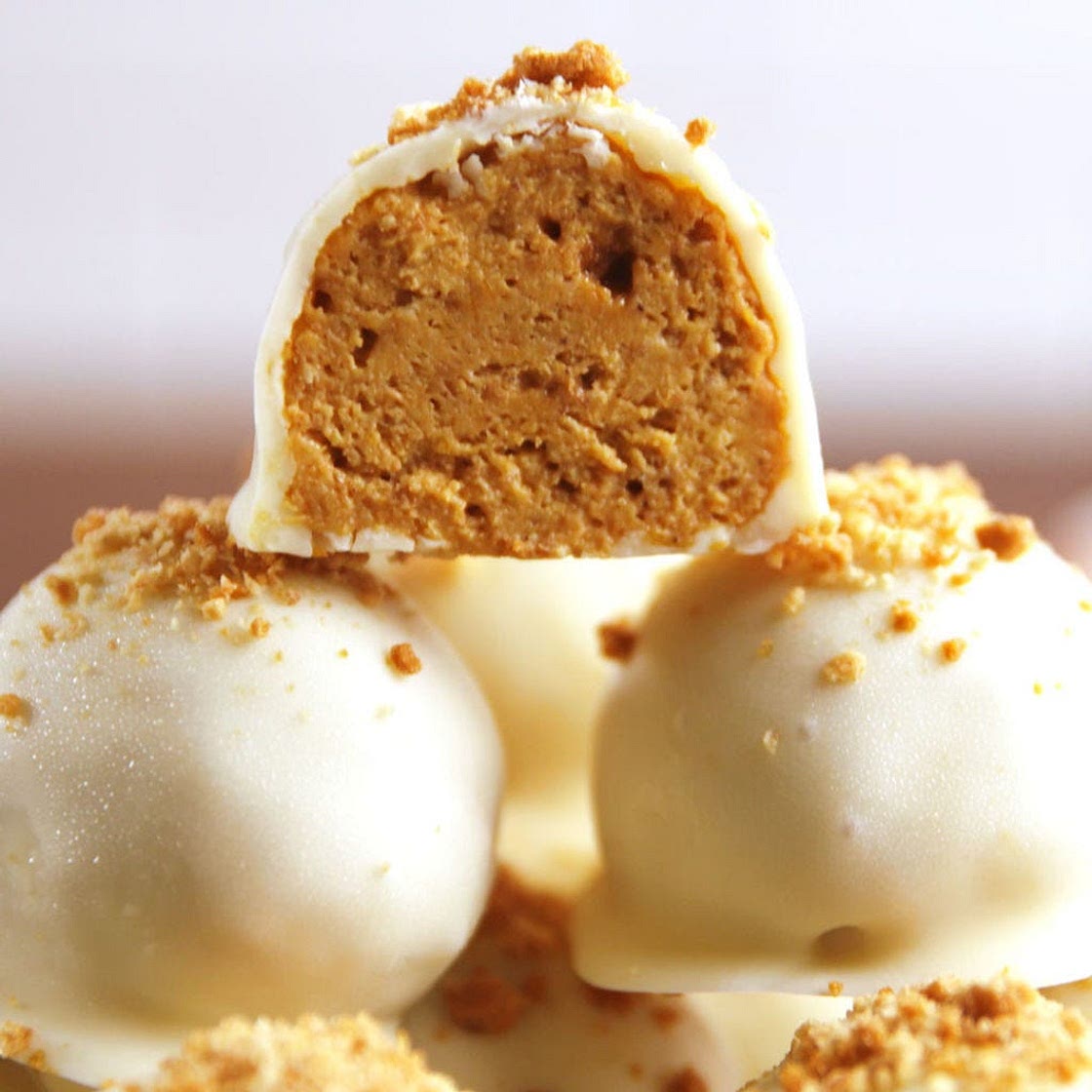 Pumpkin Cheesecake Bites