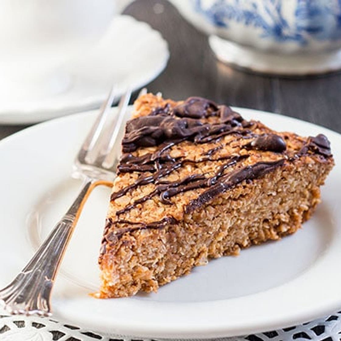 Peanut Butter Oatmeal Bars {British Flapjacks}