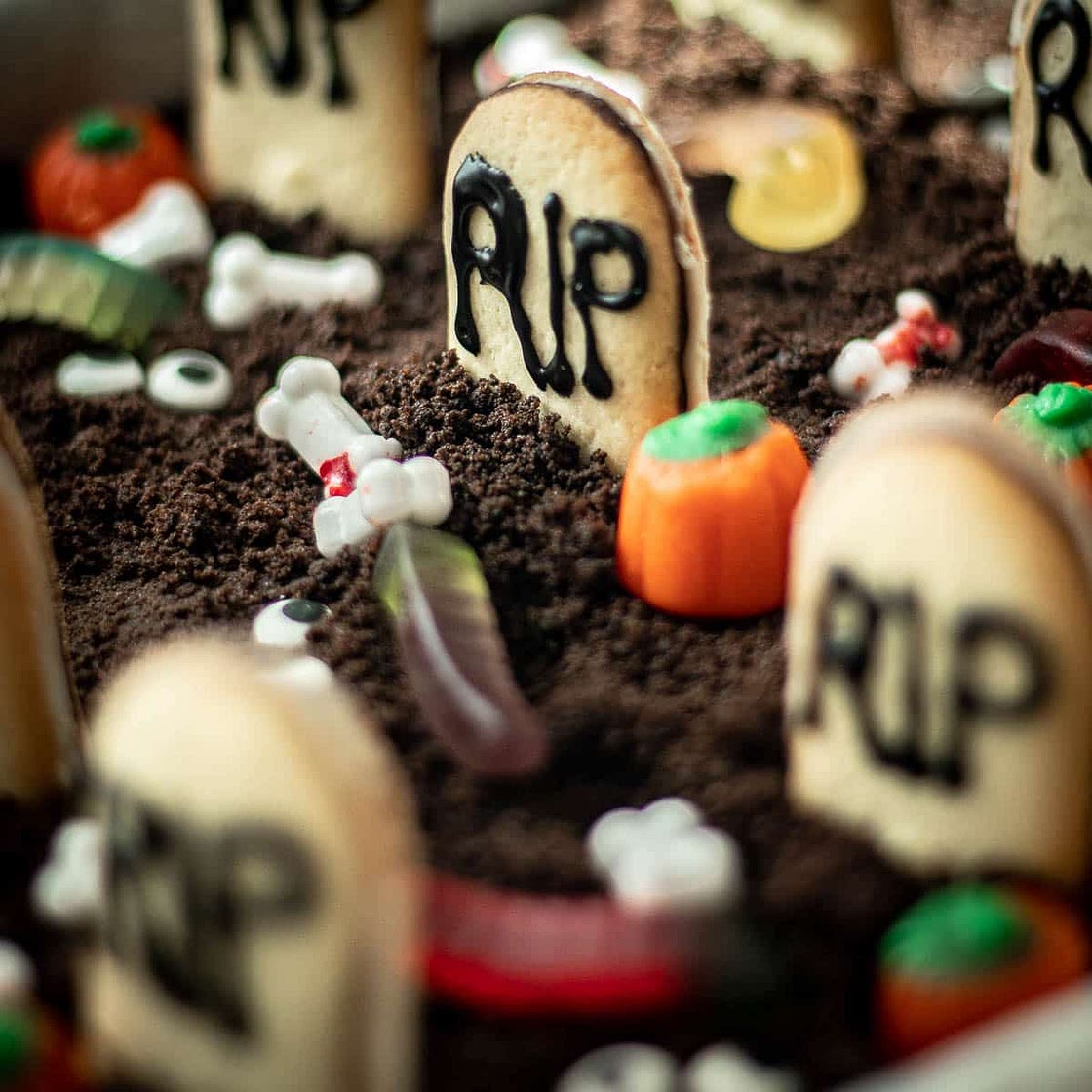 Graveyard Brownies - Halloween Baking Desserts