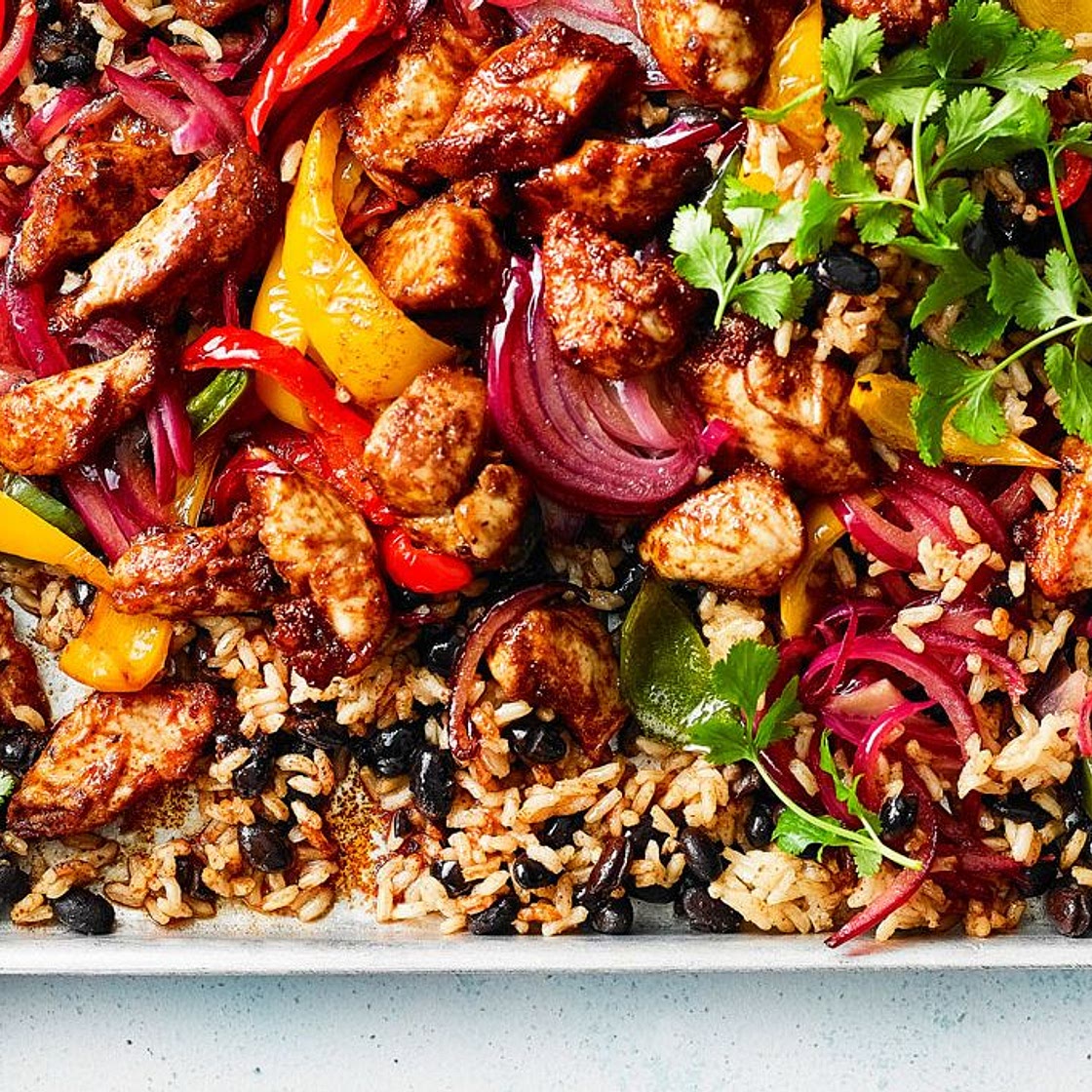 Fajita chicken traybake