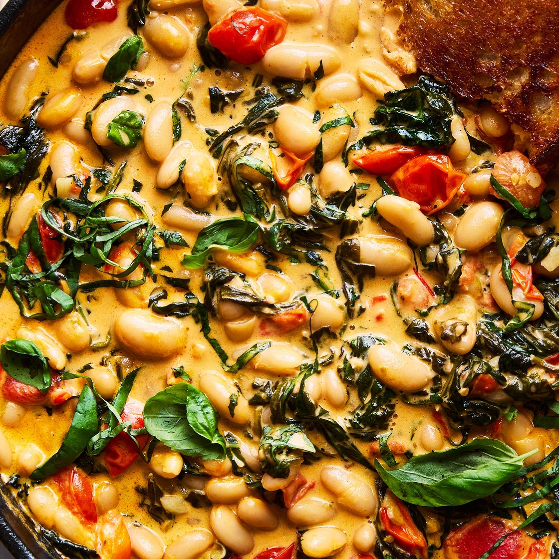 Creamy Tuscan White Bean Skillet