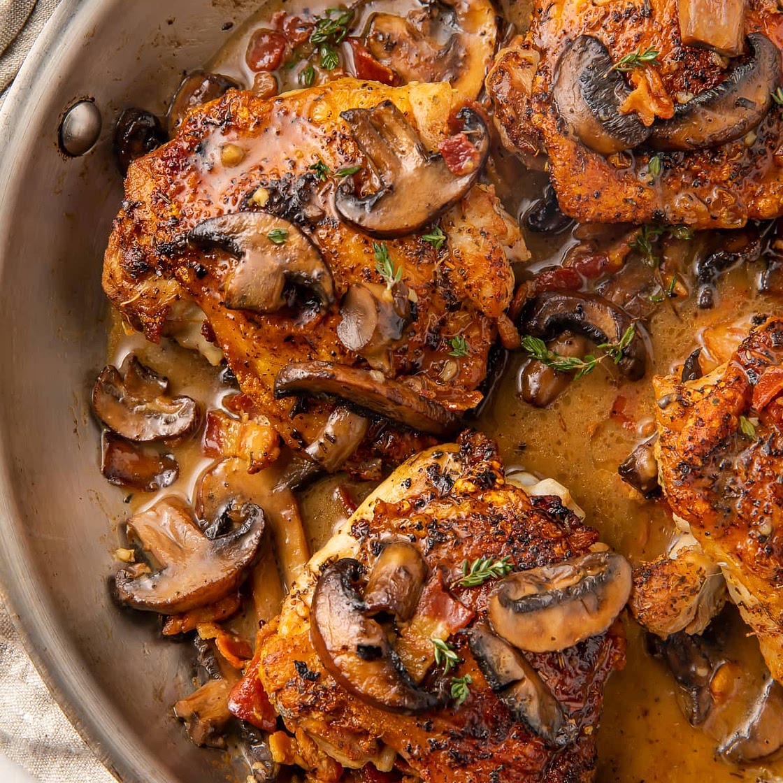 Creamy Whole30 Bacon Mushroom Chicken Thighs (Paleo)